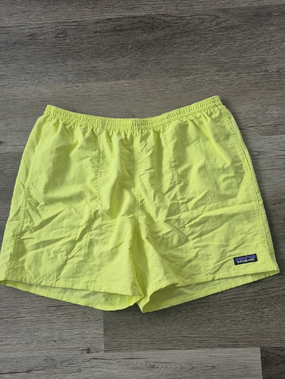 Patagonia Bright Yellow Swim Shorts 5" Mens Medium Nwot